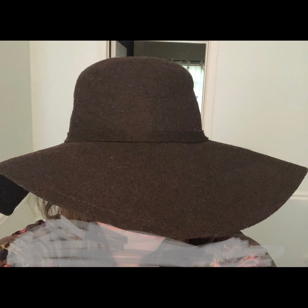 Women’s Floppy Hat
